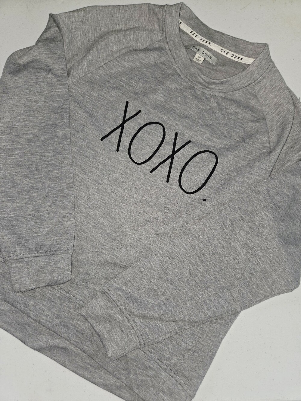 Rae Dunn Lounge Gray Crewneck XOXO Graphic Sweatshirt Small